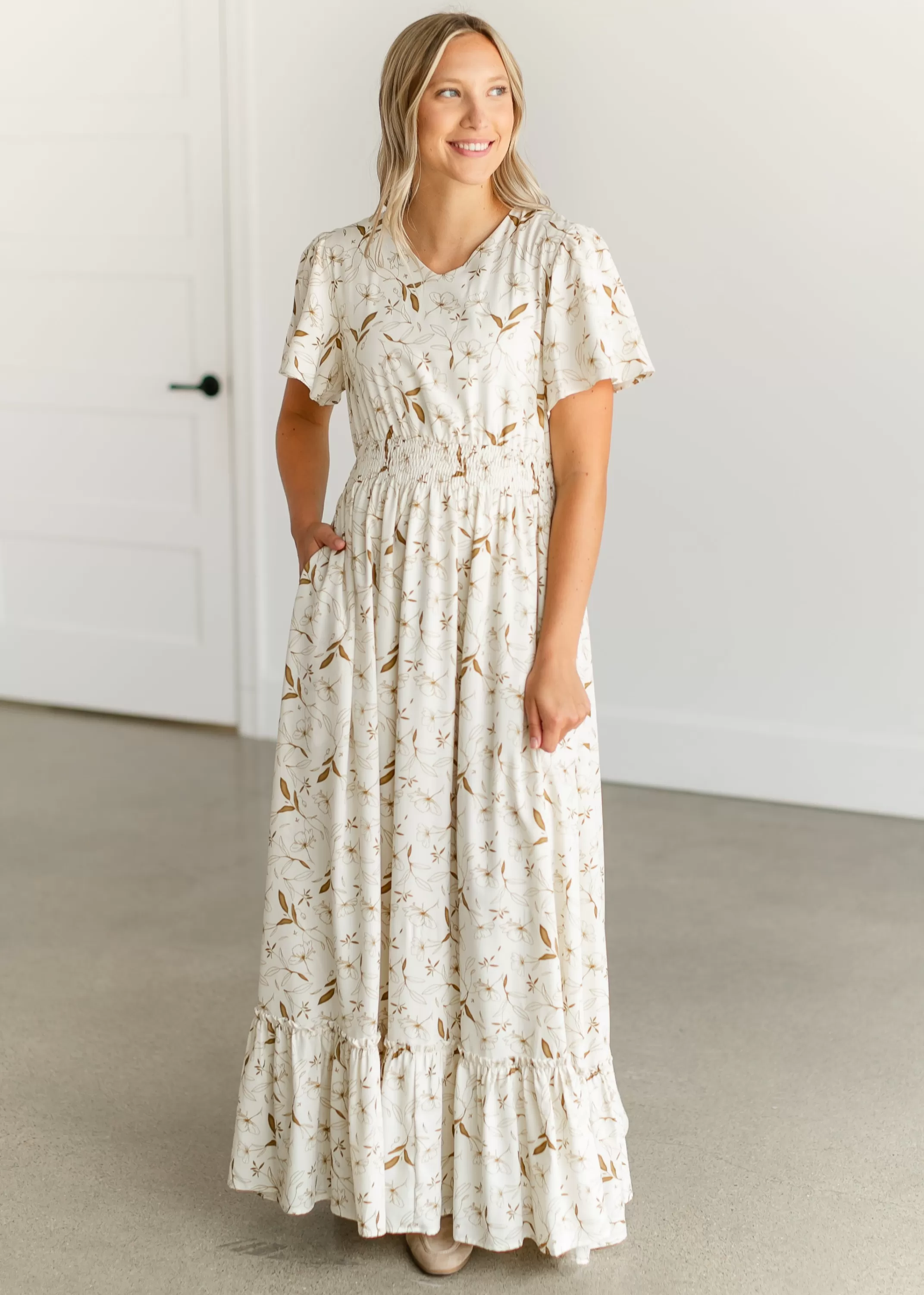 Discount Isabella V Neck Flutter Sleeve Floral Maxi Dress Women Plus Size