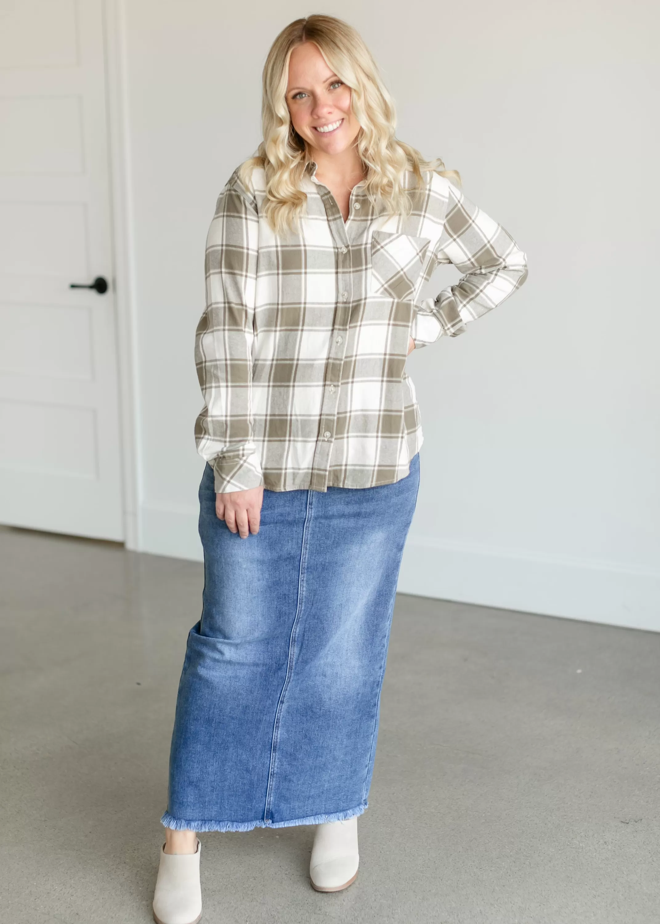 Clearance Rory Button Up Plaid Top Women Nursing Friendly