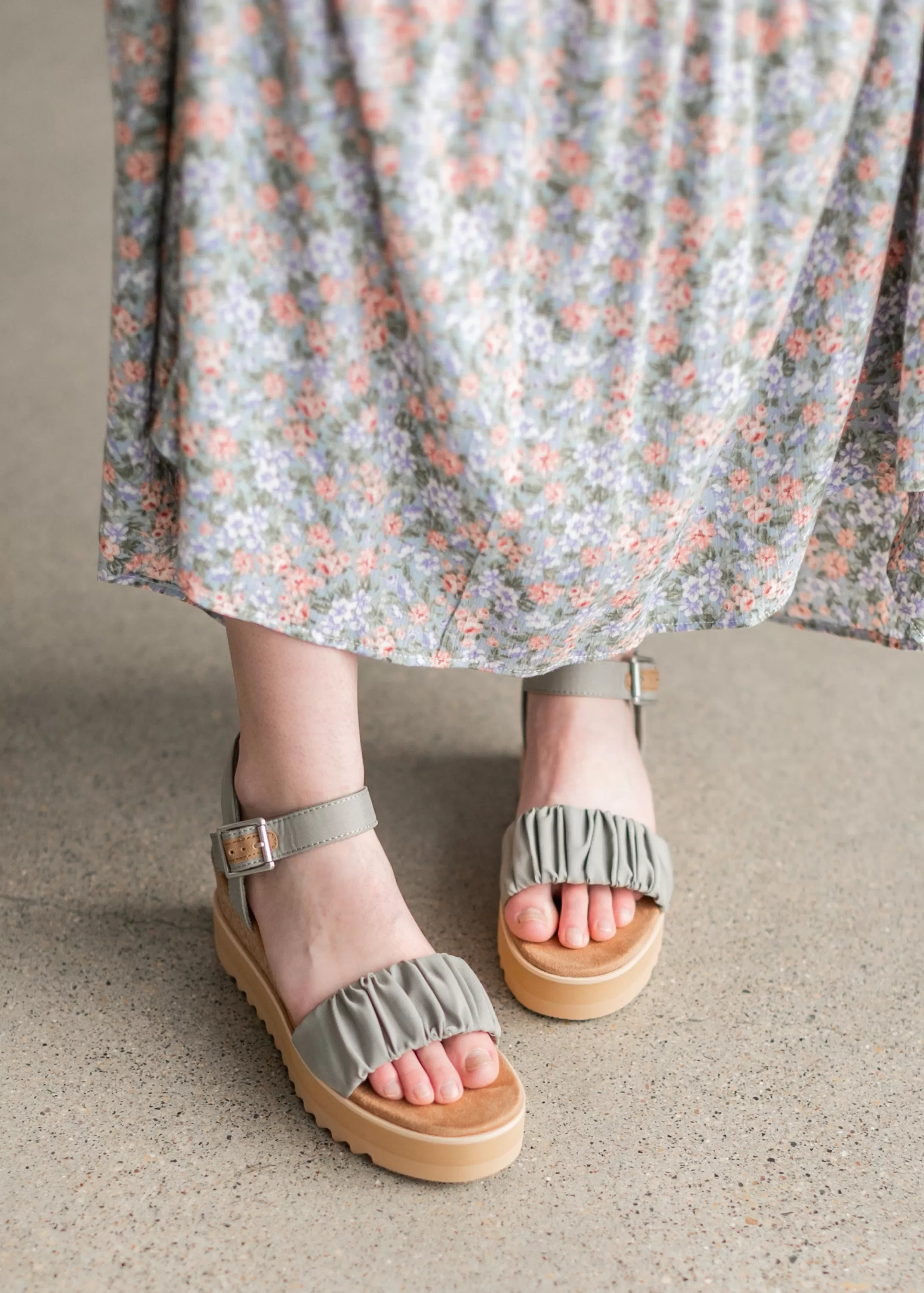 Outlet Diana Sage Wedge Sandal Women Shoes